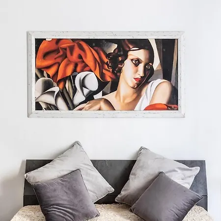 Giulia Nuovissimo * Syracuse