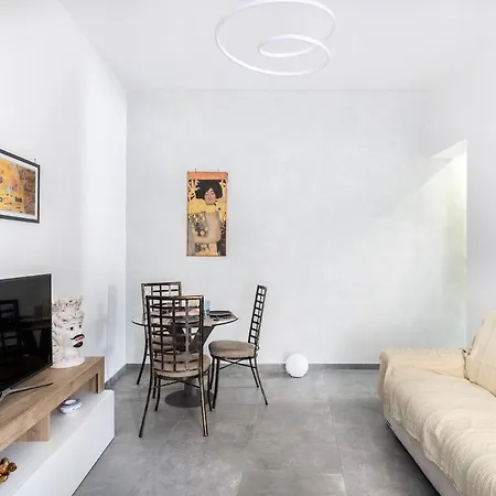 Apartman Giulia Nuovissimo *